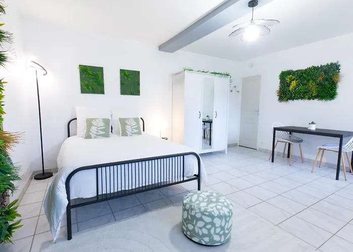 Le Vegetal - 5 Min A Pied Du Centre Avec Jardin Apartament